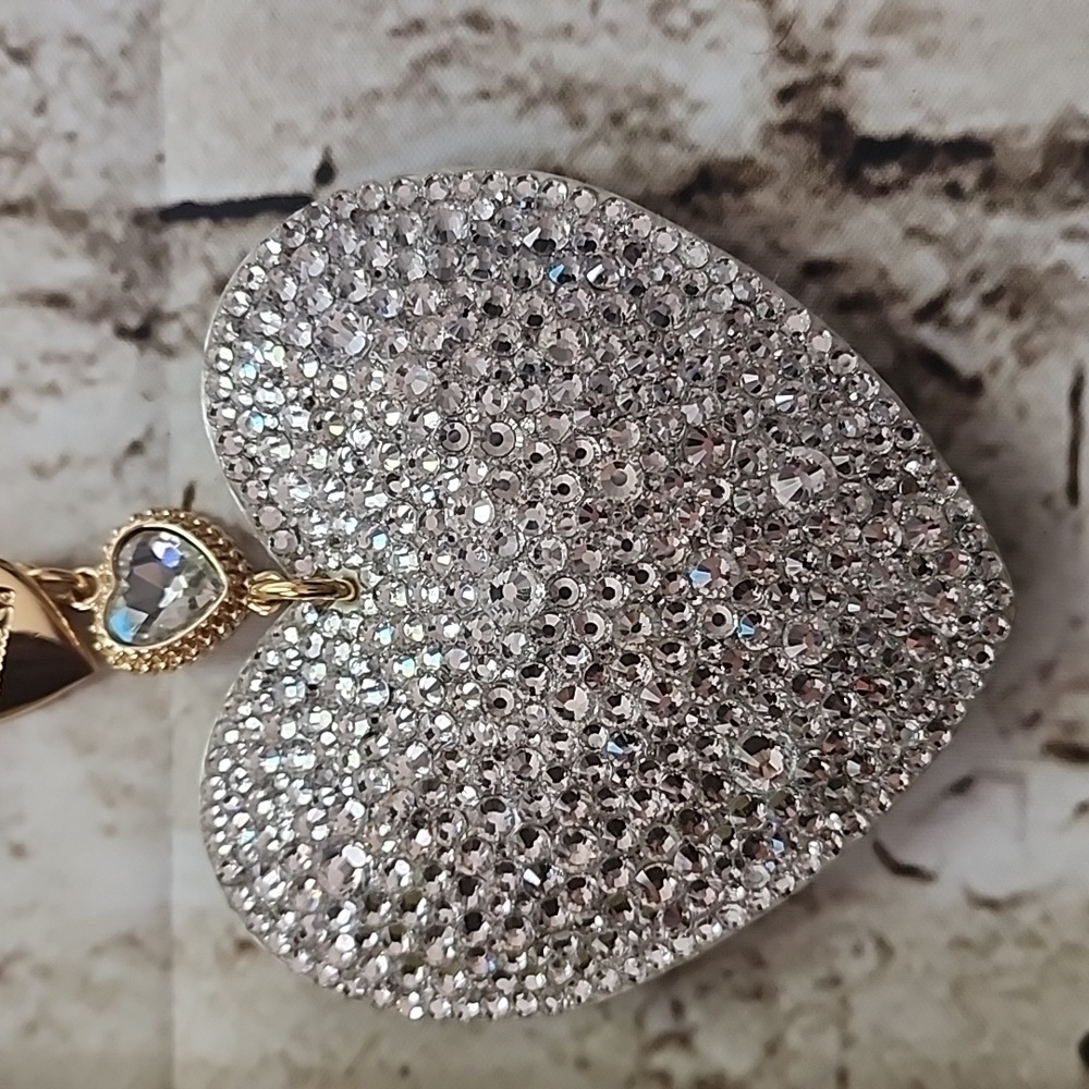 LindieSs Princess Crystal Heart Bagcharm Keychain - Picture 5 of 6
